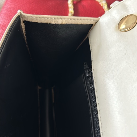 Vtg Chanel Victory Hook P.K. 3940 70-80’s cream leather shoulder bag - Picture 14 of 16